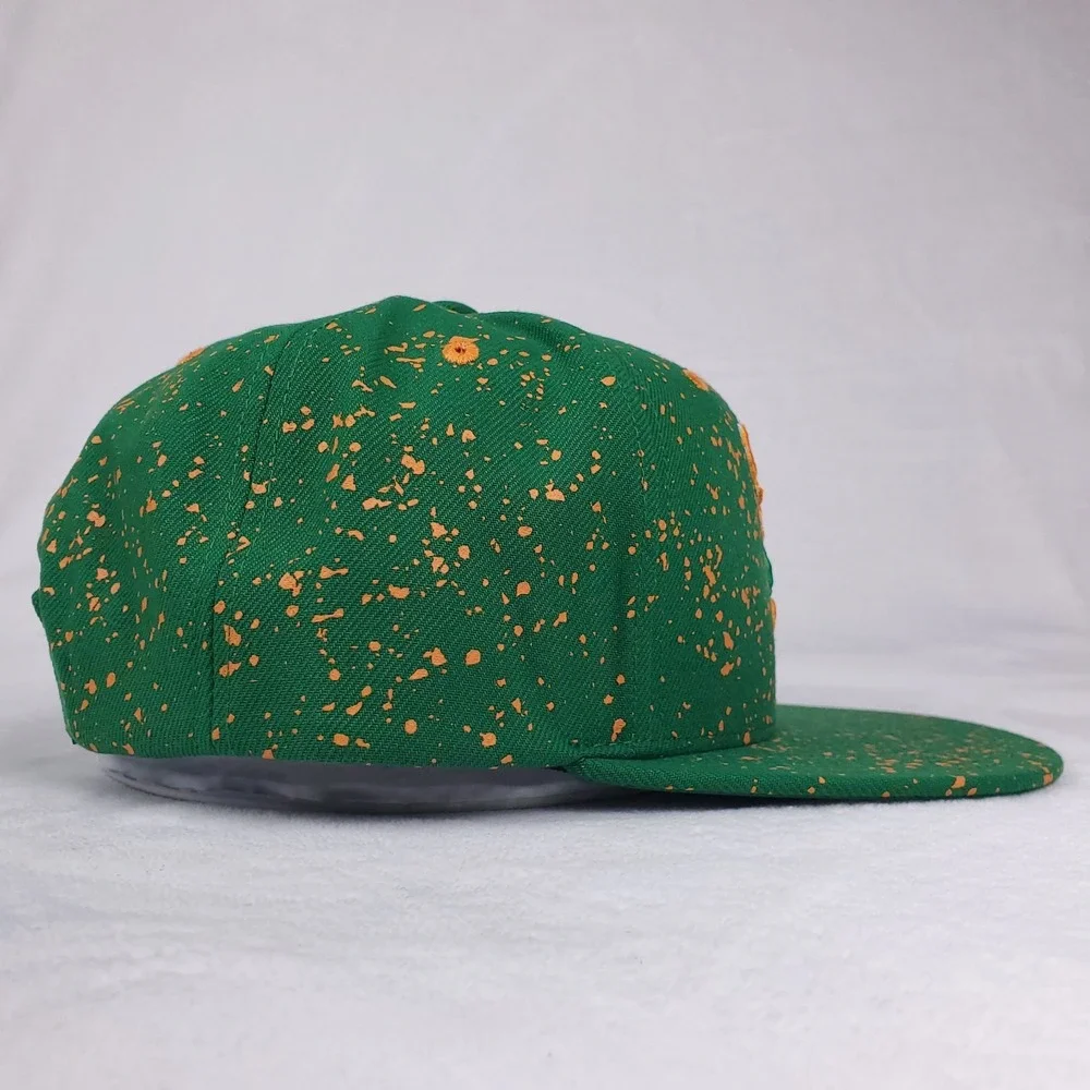 Milwaukee Bucks Mitchell‎ & Ness NBA Snapback Hat Cap 3D Logo Splatter Print NWT